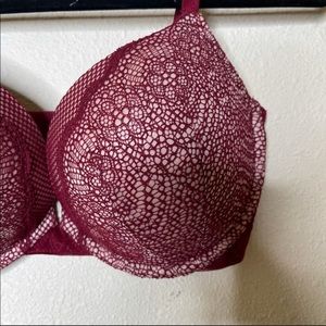 Victoria secret very sexy push up bra